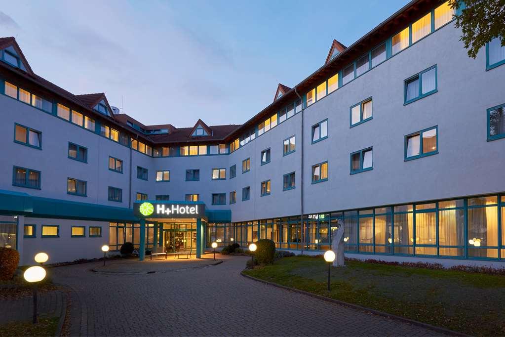 H+ Hotel Stuttgart Herrenberg Eksteriør billede